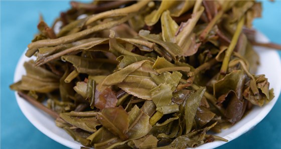 開(kāi)湯品鑒吉祥孔雀