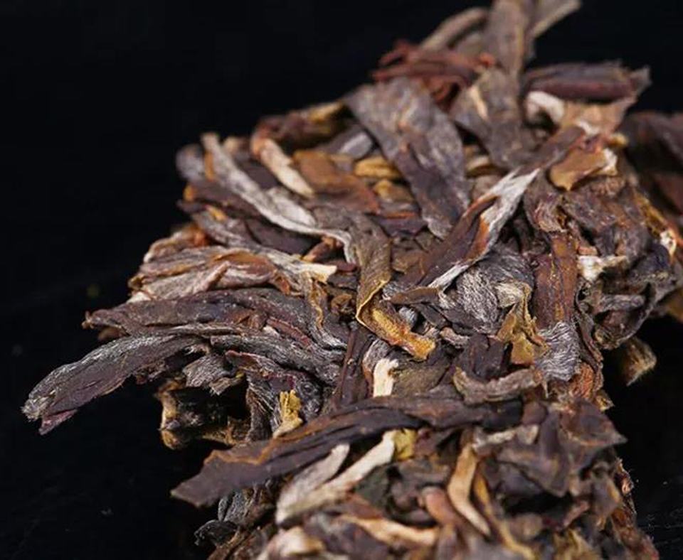 喬木古樹(shù)普洱茶